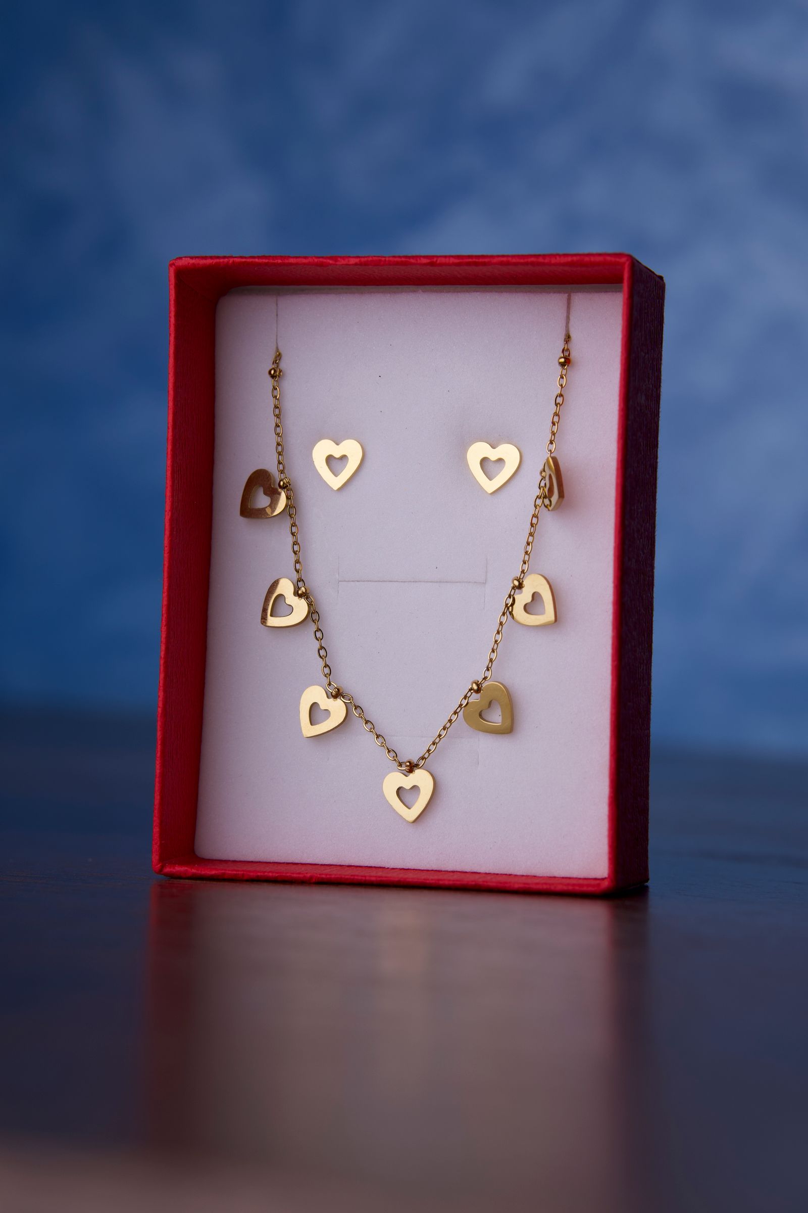 9ct yellow gold heart jewellery set